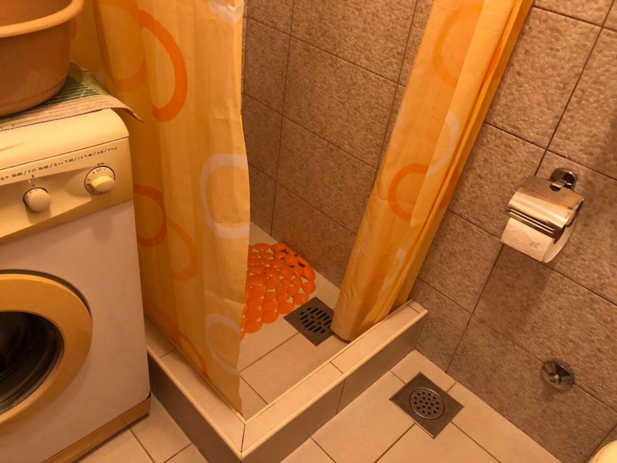 Cvjetni Apartmani 采蒂涅 外观 照片